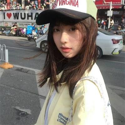 飘扬的红领巾